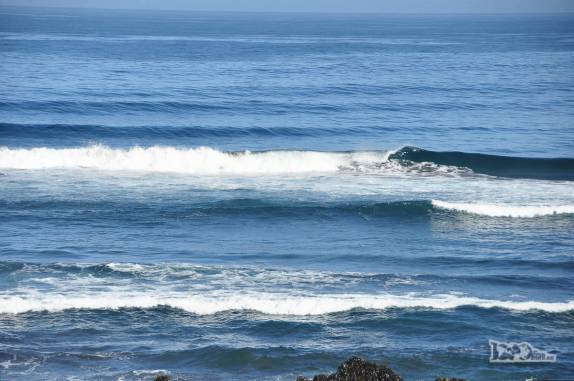 O majestoso Oceano Pacífico em Pichilemu, no litoral central do Chile
